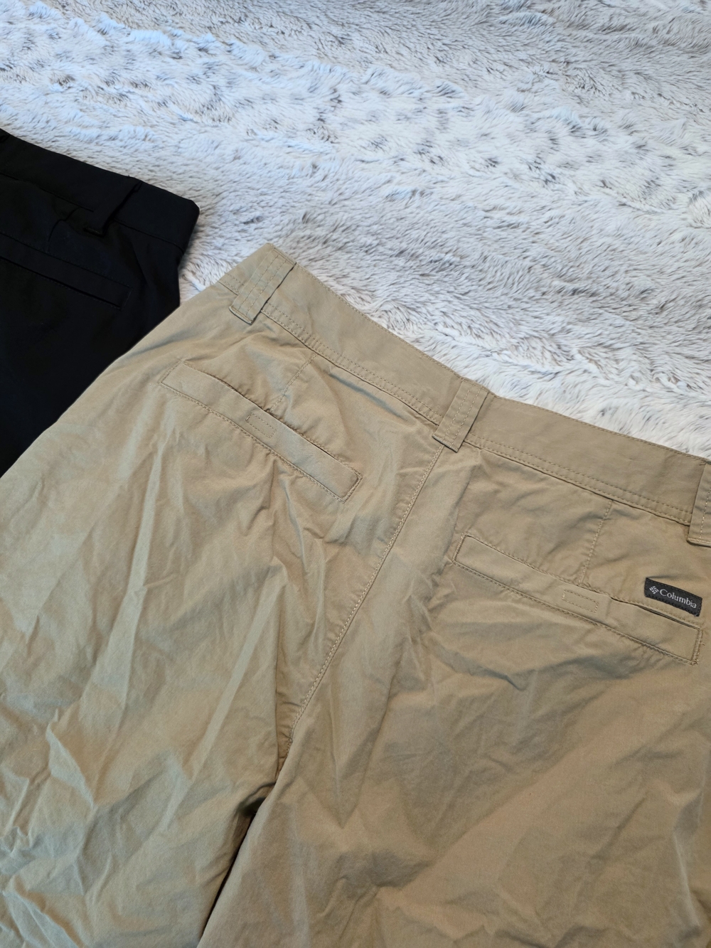 Columbia & FLX Men's Pants - 30x30 Black & Khaki - Picture 4 of 10